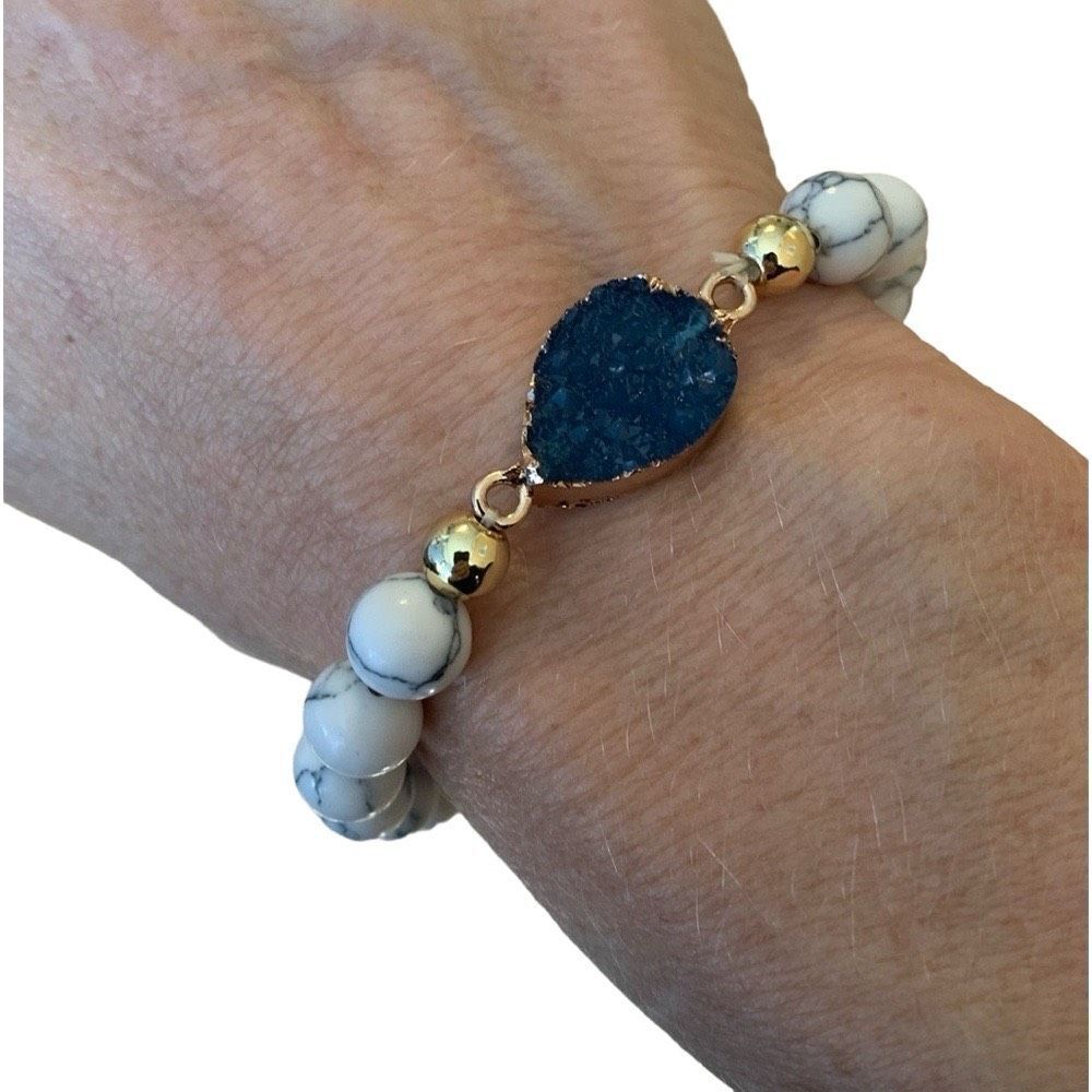 Midnight Sky Blue Faux Druzy Stretch Bracelet with Howlite Beads